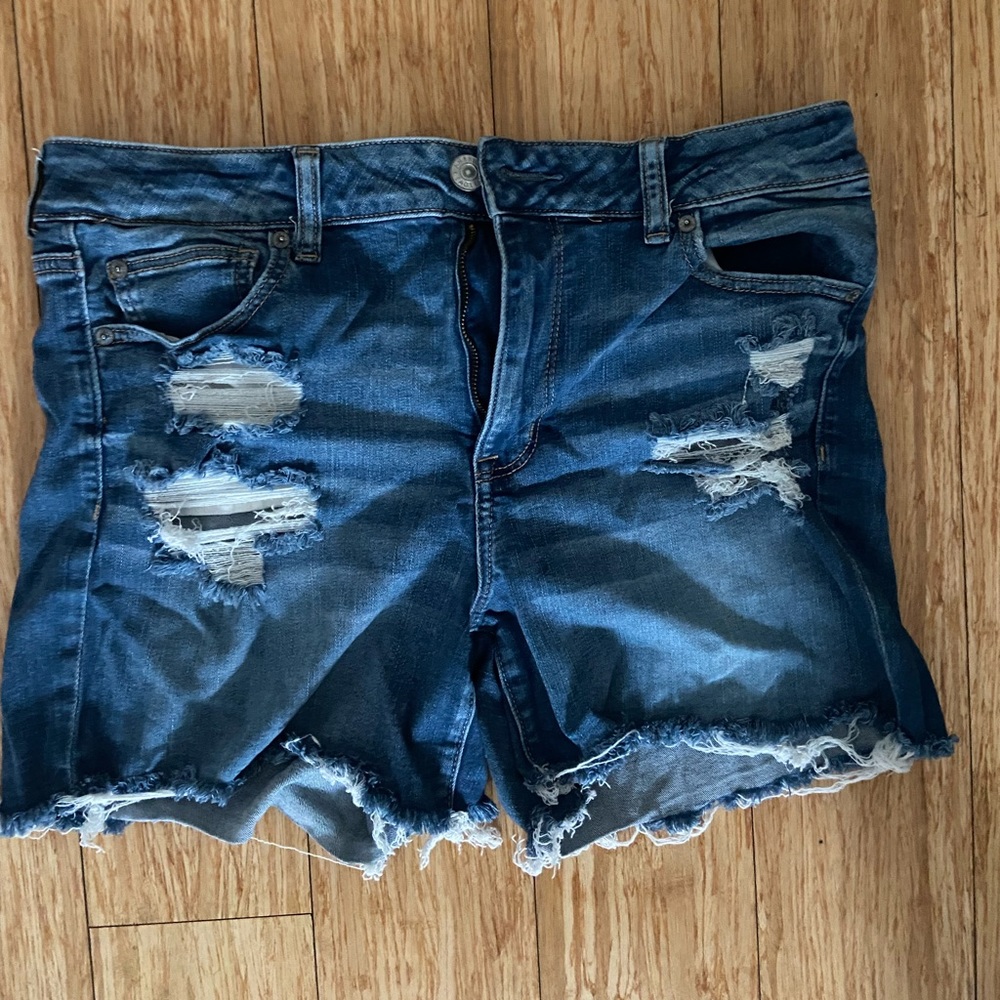 American Eagle Hi-Rise Shortie Size 16